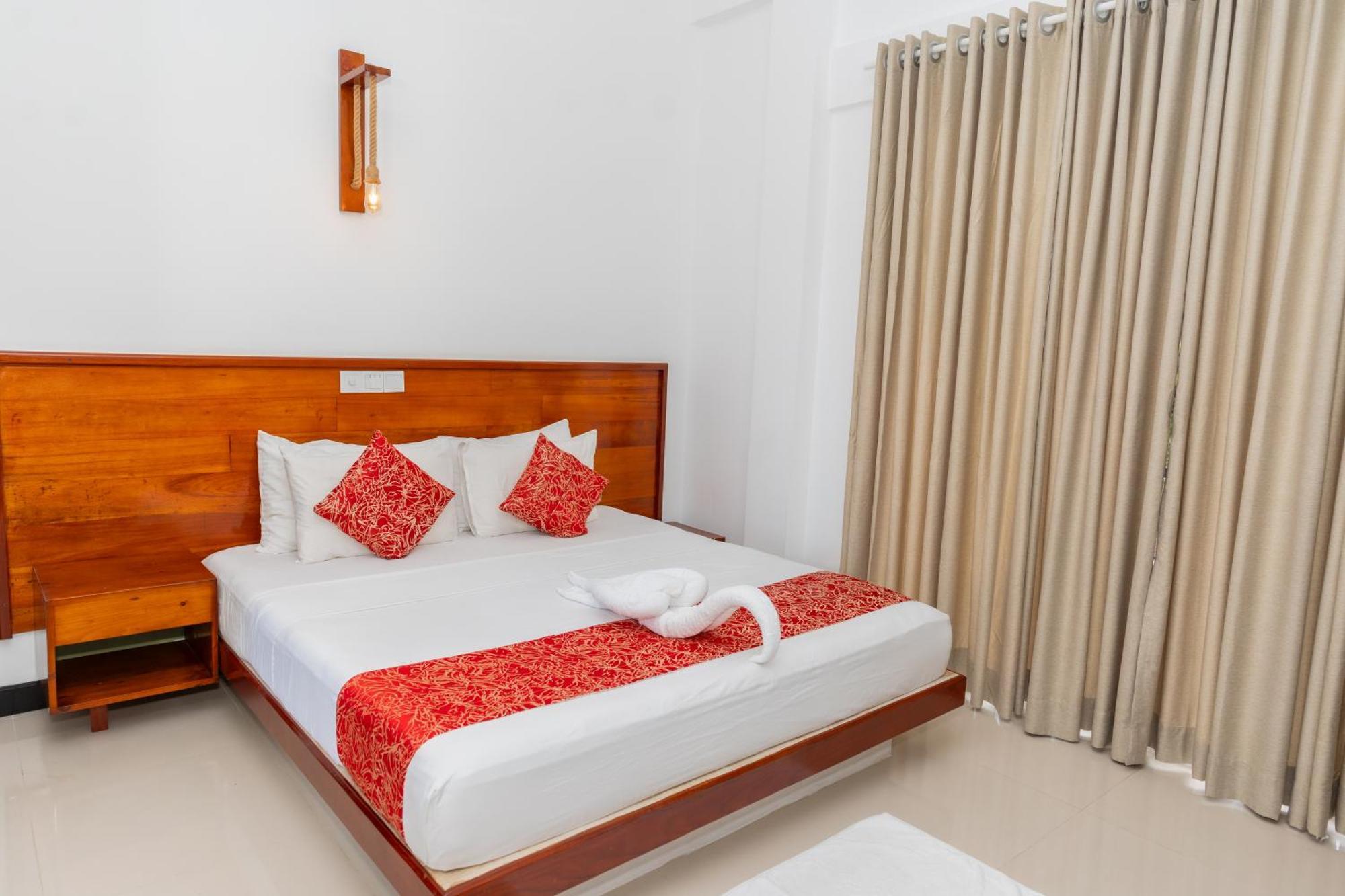 Hotel Sea Cloud Unawatuna Zewnętrze zdjęcie